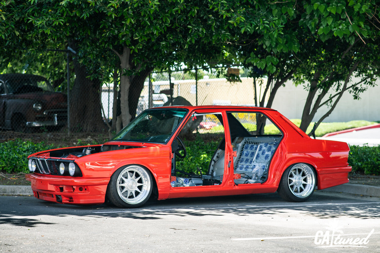 CAtuned Airbag kit (front & rear) compatible with E24 E28