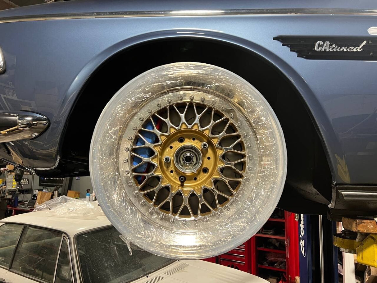 CAtuned Suspension Conversion adapter kit (E34 Spindle + bump steer correction) Compatible with E9