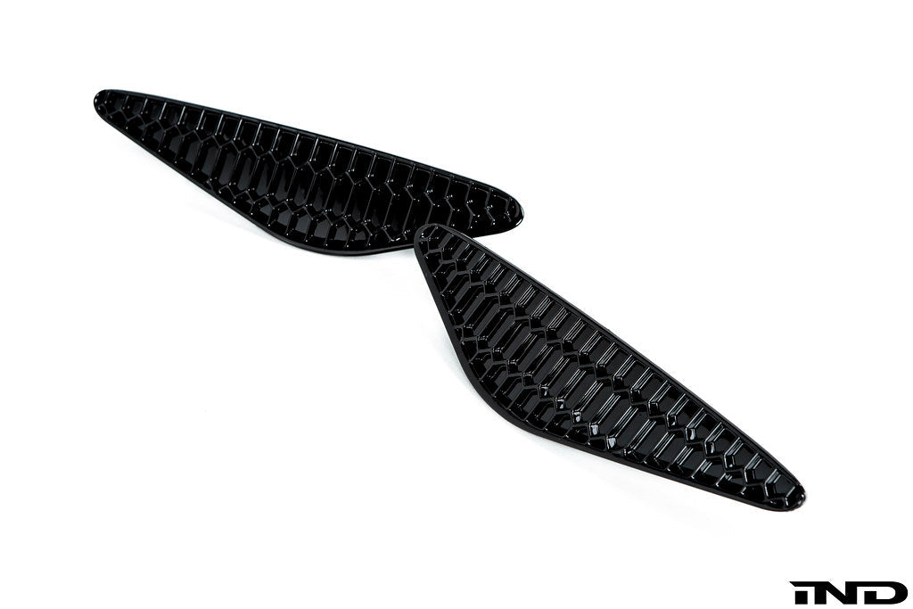 Acexxon F91 / F92 / F93 M8 Rear Reflector Insert Set