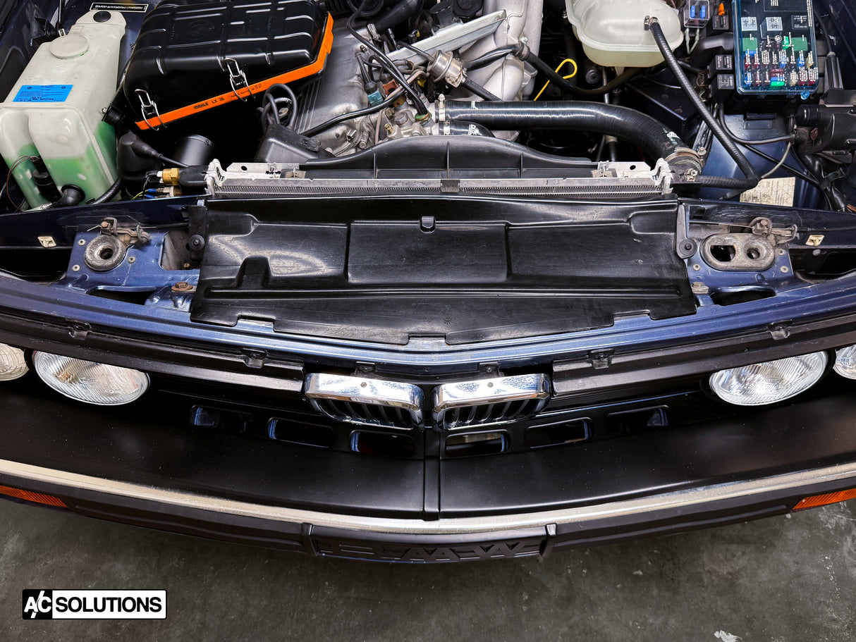 CSF E28 Parallel Flow Condenser + 13" SPAL Fan Combo