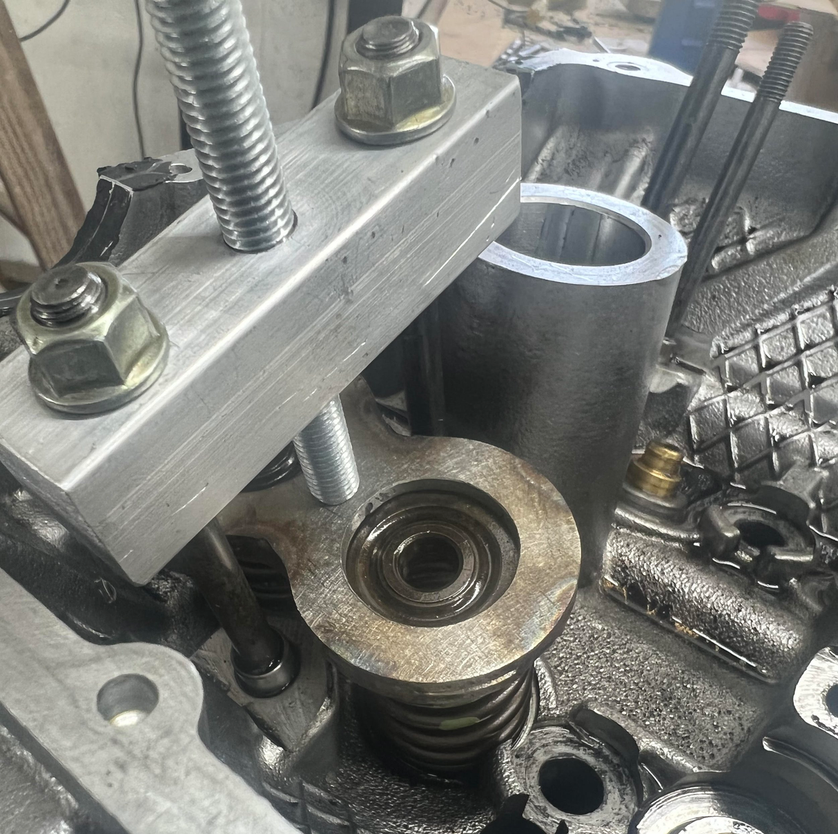 M5x BMW Valve Spring Compressor