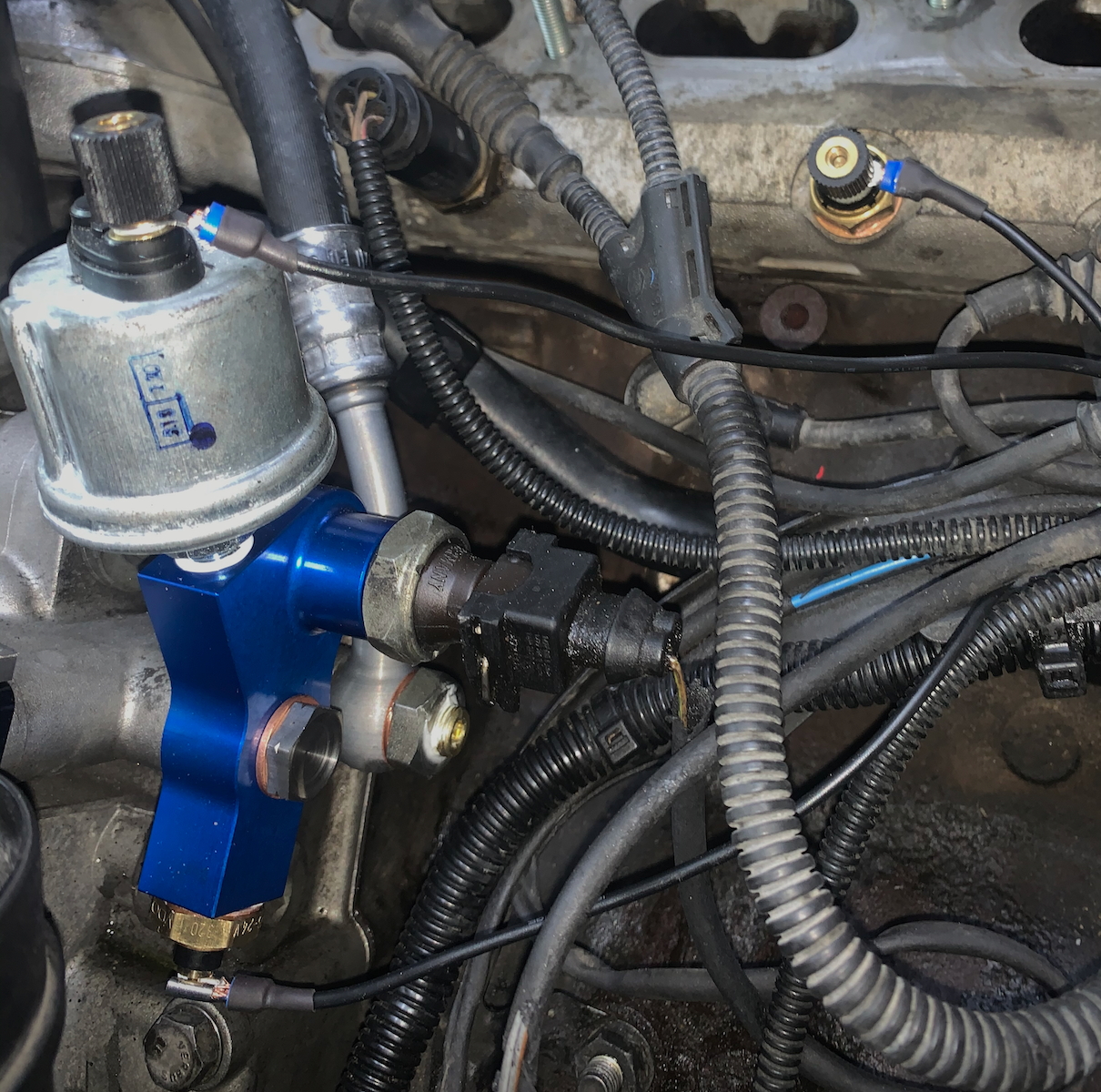 Deluxe Oil Pressure Adapter