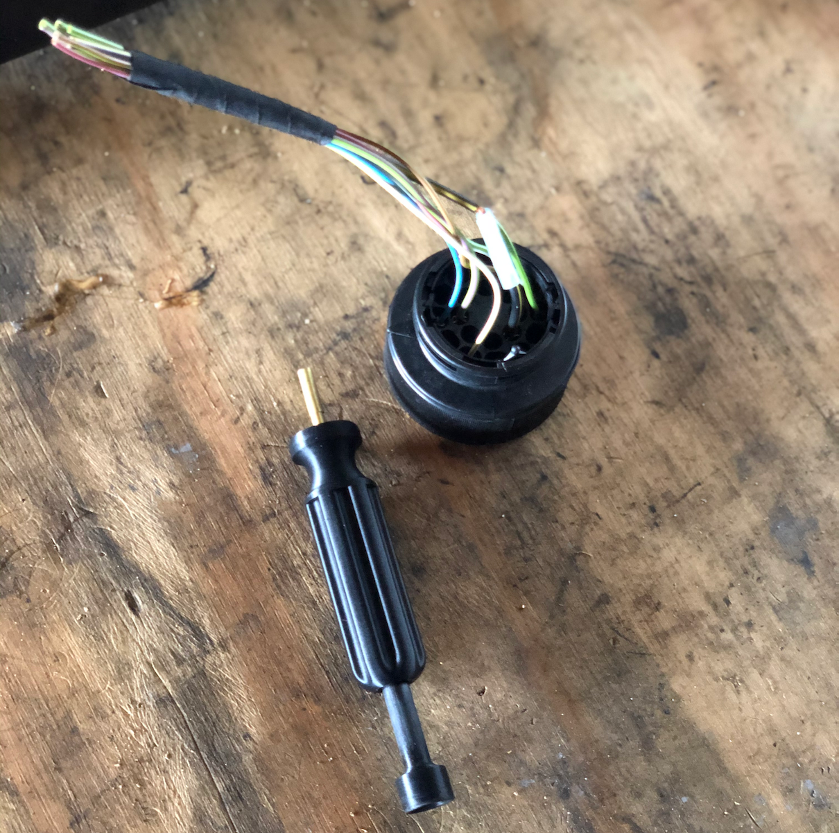 BMW Depin Tool