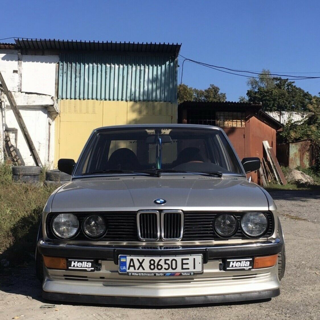 E30_early_fog_light_cover06.png