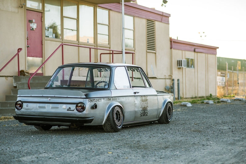 CAtuned Airbag System compatible with 2002 1600