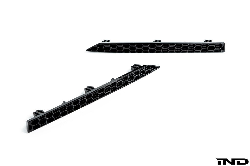 Acexxon G8X M3 / M4 Rear Reflector Insert Set - Honeycomb