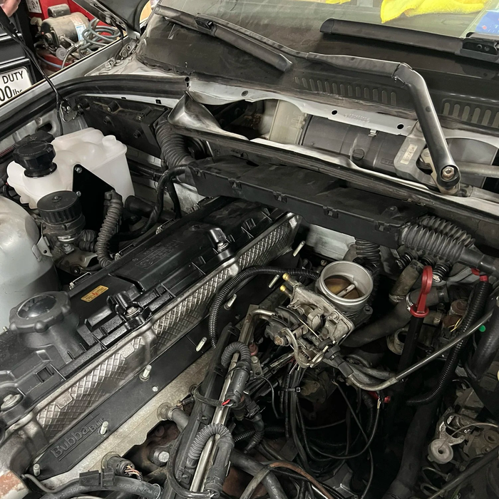 Euro Style BMW E36 Coolant Expansion Tank Kit