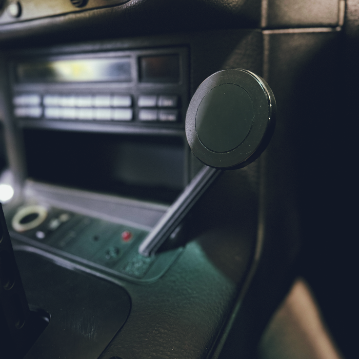 BMW E36 Magnetic Phone Mount
