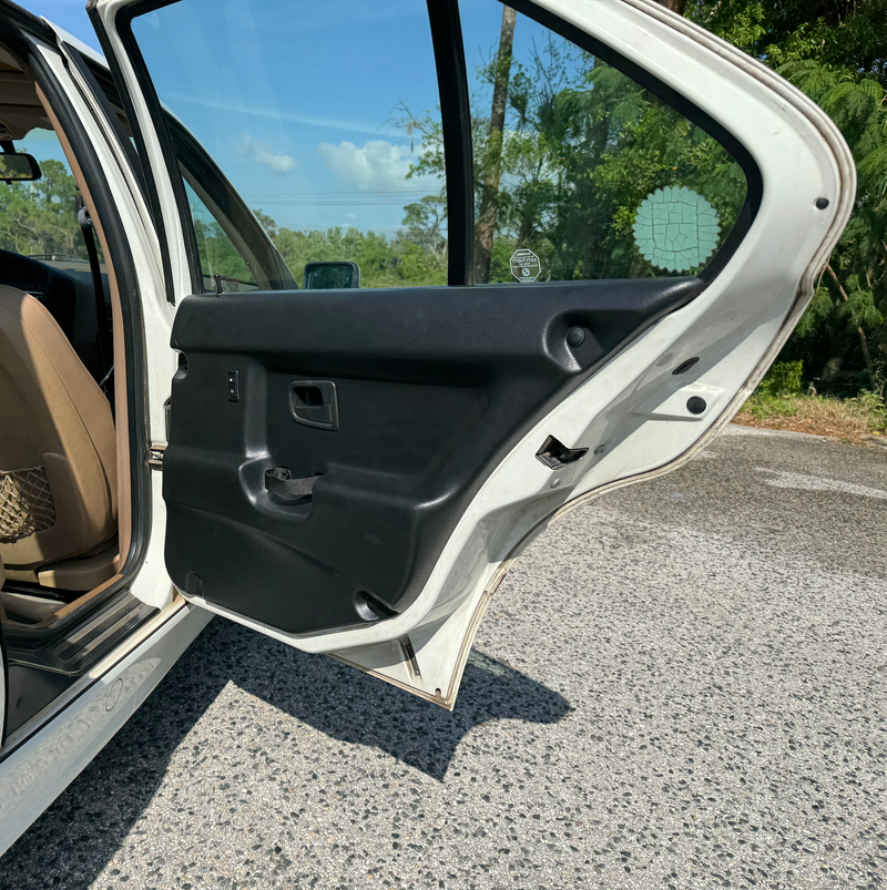 BMW E36 Sedan Door Card Panel Replacement