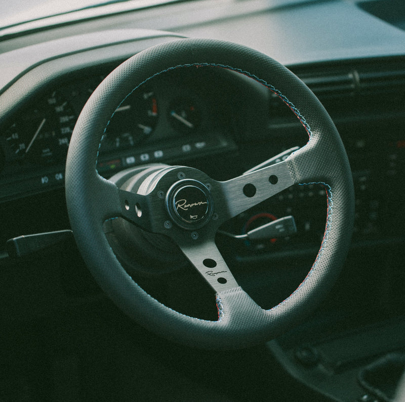 Renown 100 Motorsport Steering Wheel