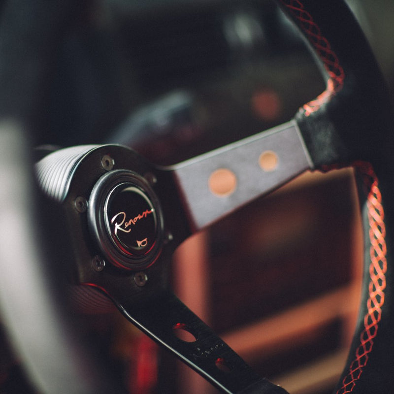 Renown 100 Rosso Steering Wheel