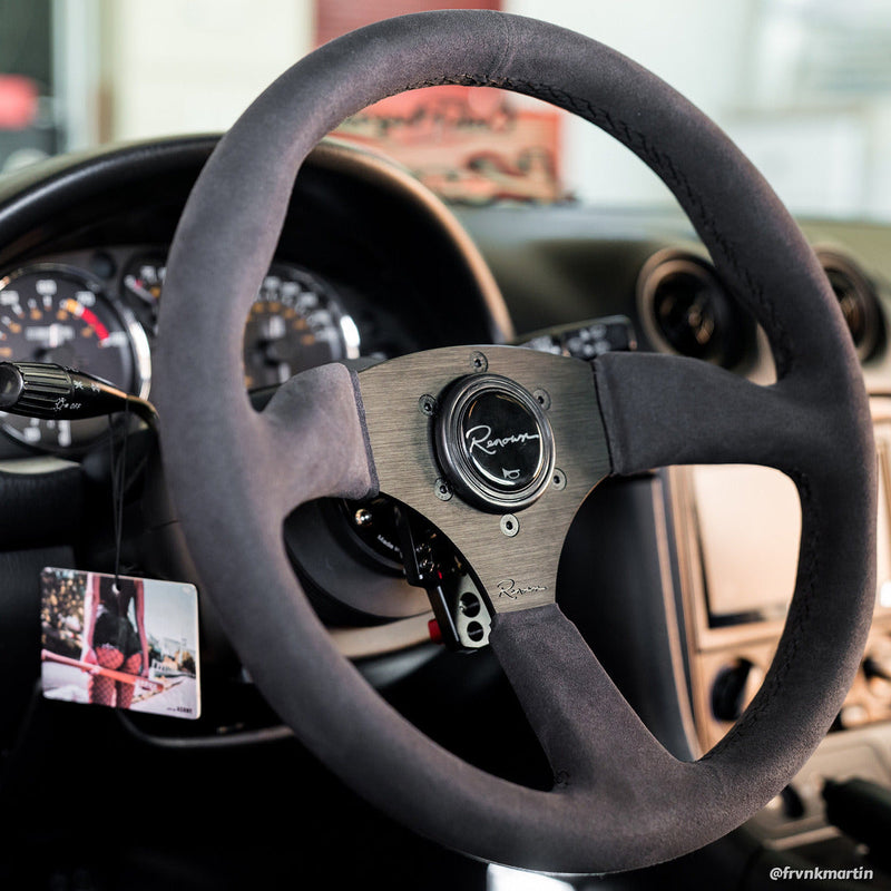 Renown 130R Dark Steering Wheel