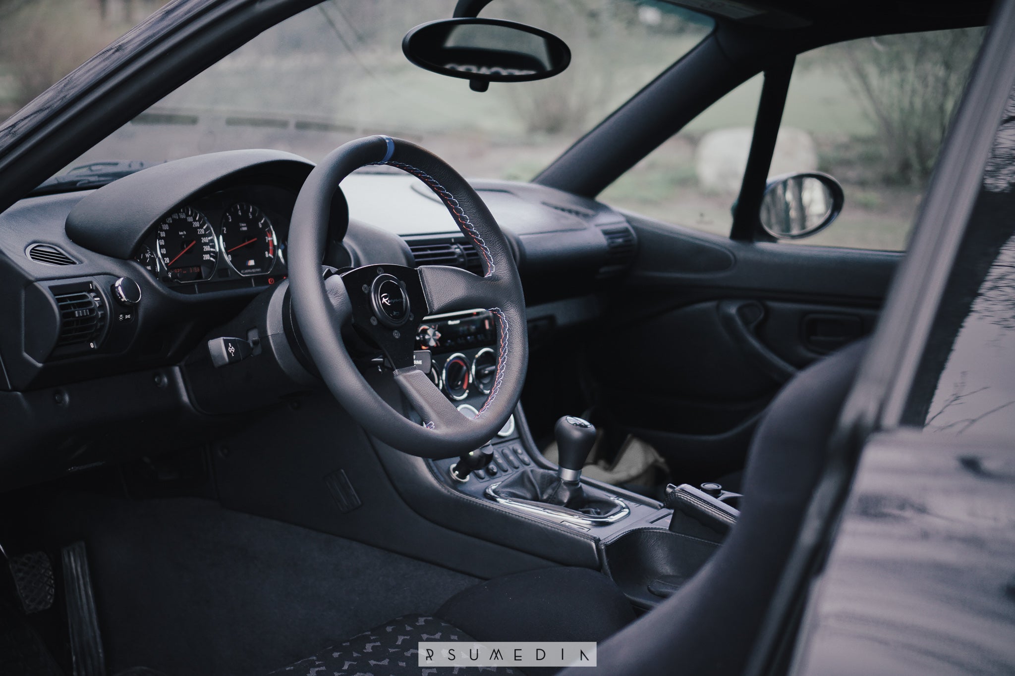 Renown 130R Motorsport Competition Steering Wheel – Race German