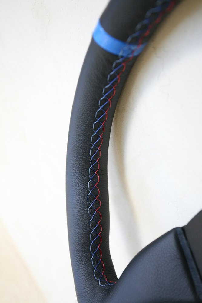 Renown 130R Motorsport Competition Steering Wheel