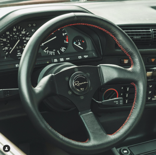 Renown 130R Rosso Steering Wheel