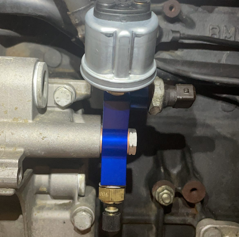 Deluxe Oil Pressure Adapter
