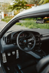 Renown Chicane Dark Steering Wheel