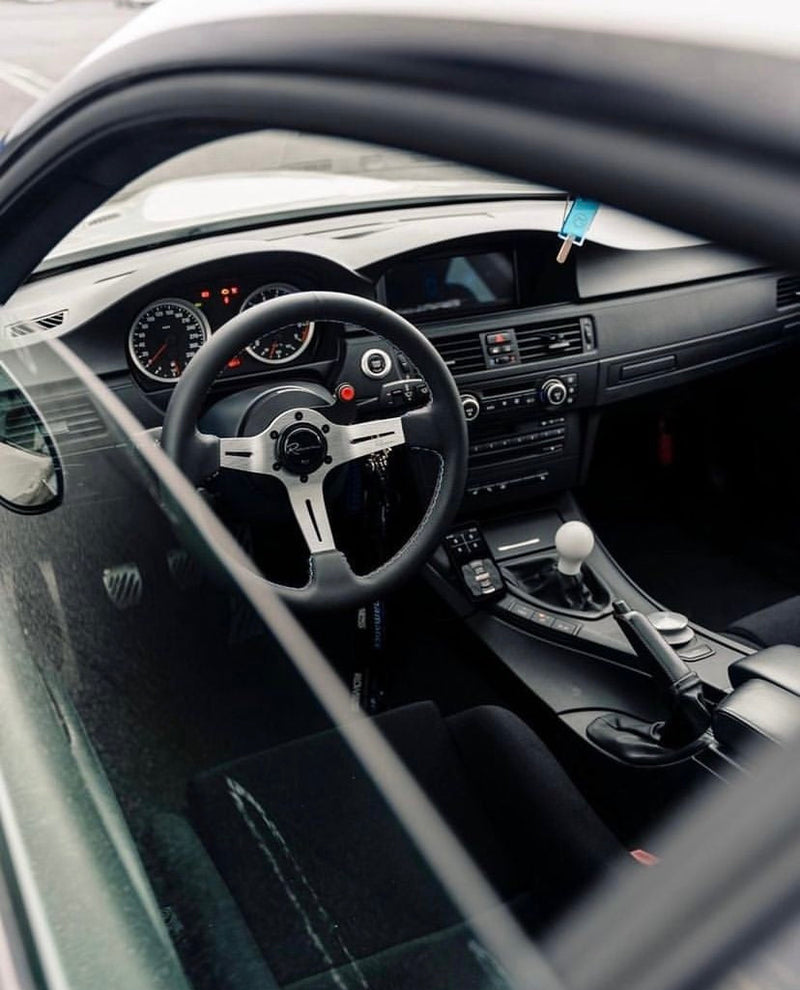 Renown Chicane Silver Steering Wheel