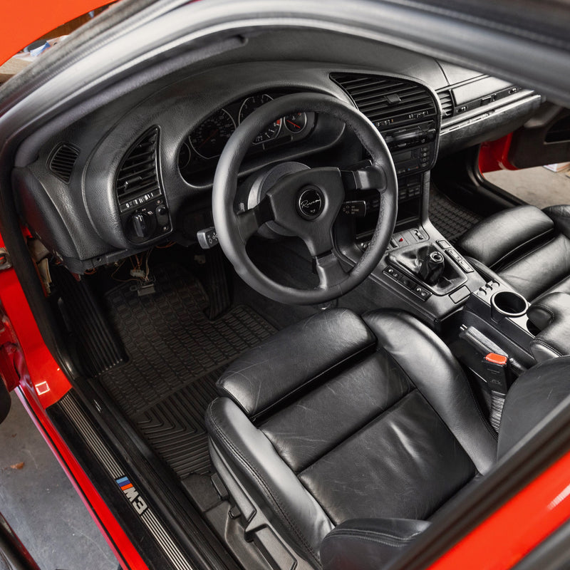 Renown Champion Horn Pad Leather Steering Wheel