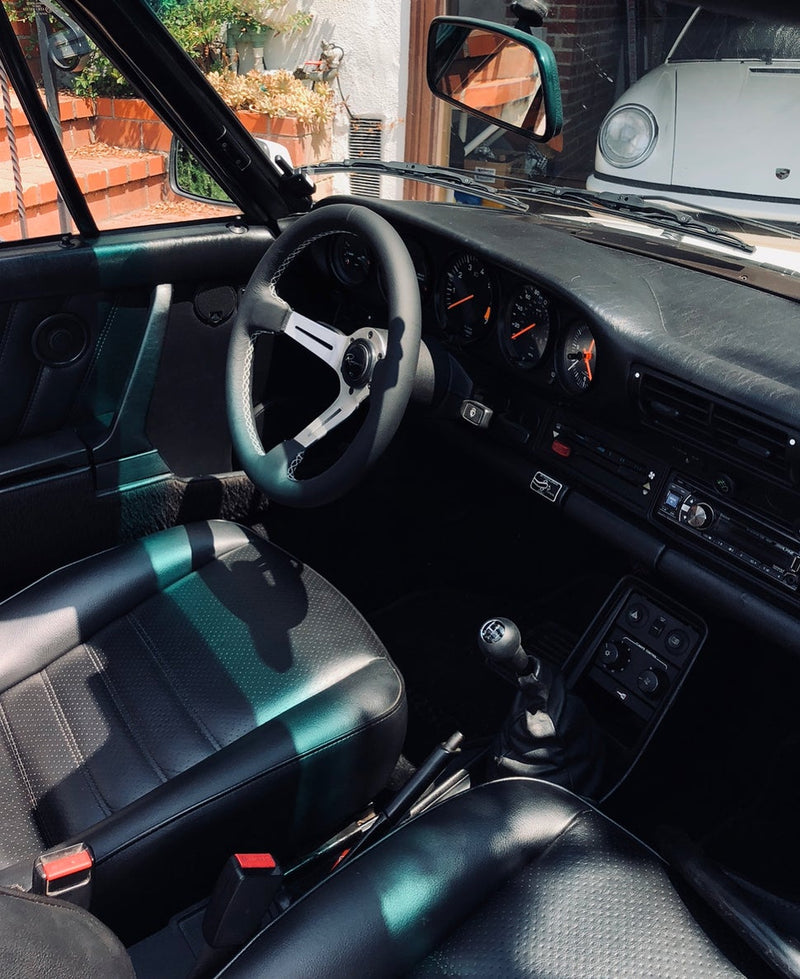 Renown Chicane Silver Steering Wheel