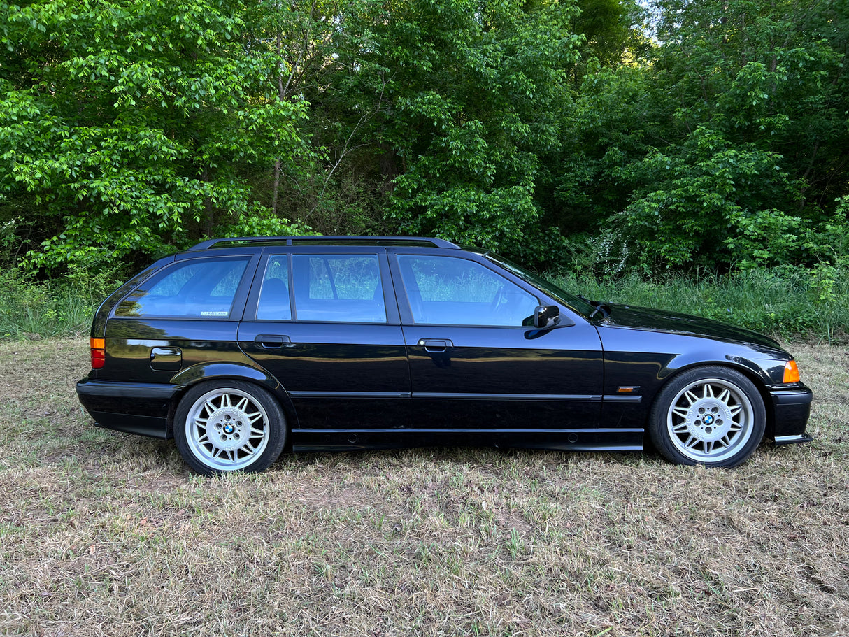 E36 Side Skirt Hardware Kit