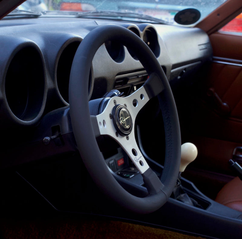 Renown Riverside Silver Motorsport Leather Steering Wheel