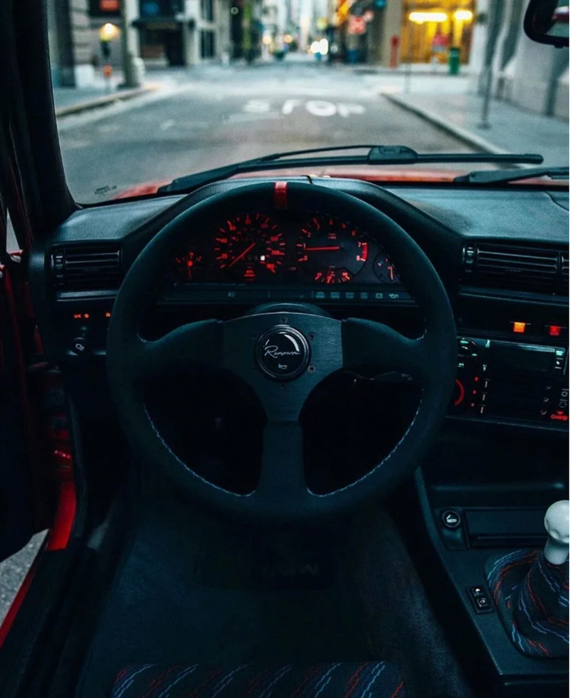 Renown 130R Motorsport Competition Steering Wheel