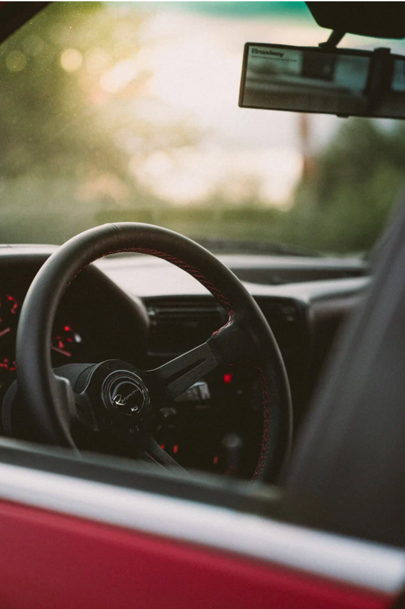 Renown Chicane Rosso Steering Wheel