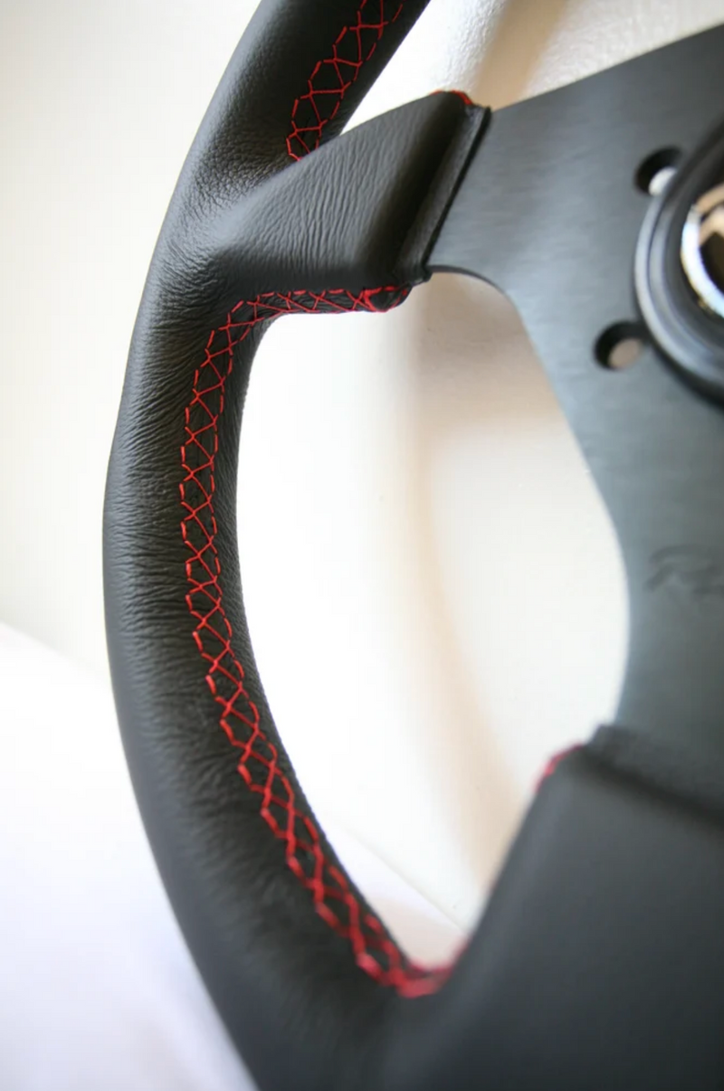Renown Clubsport Rosso Steering Wheel