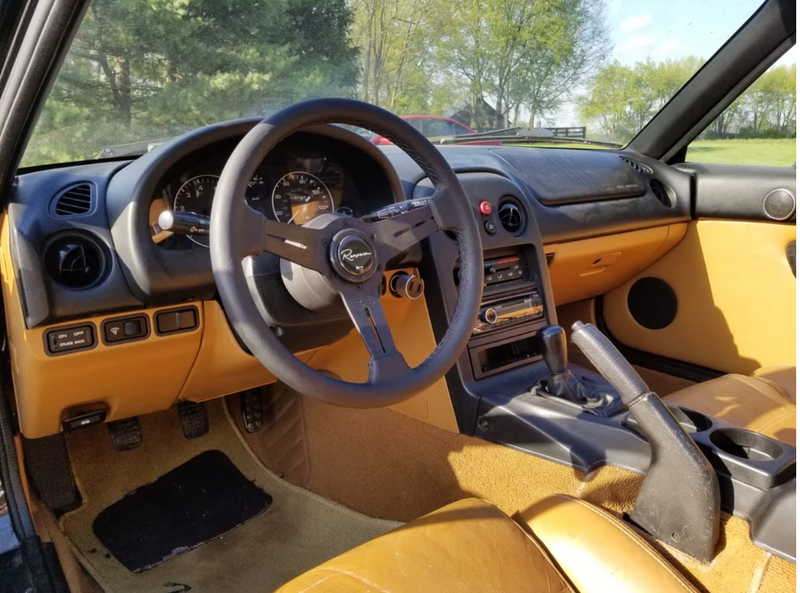 Renown Mille Dark Steering Wheel