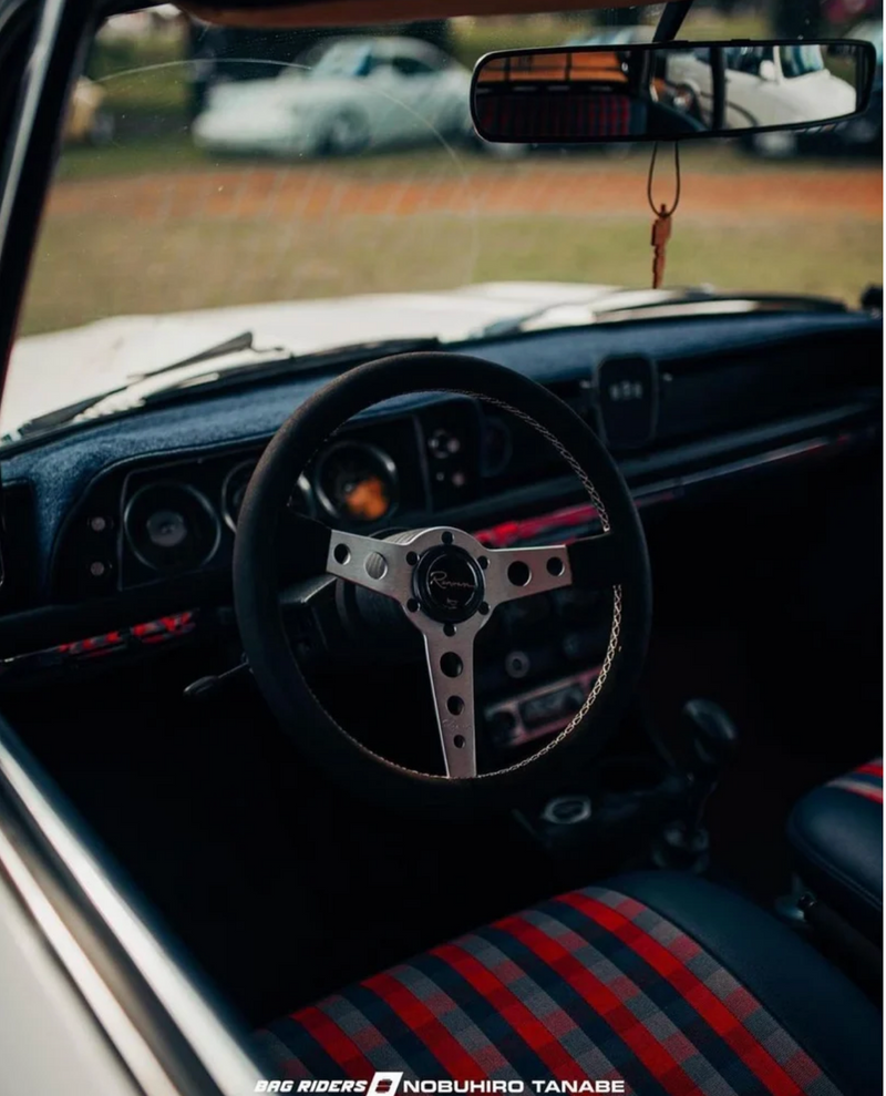 Renown Monaco Silver Steering Wheel