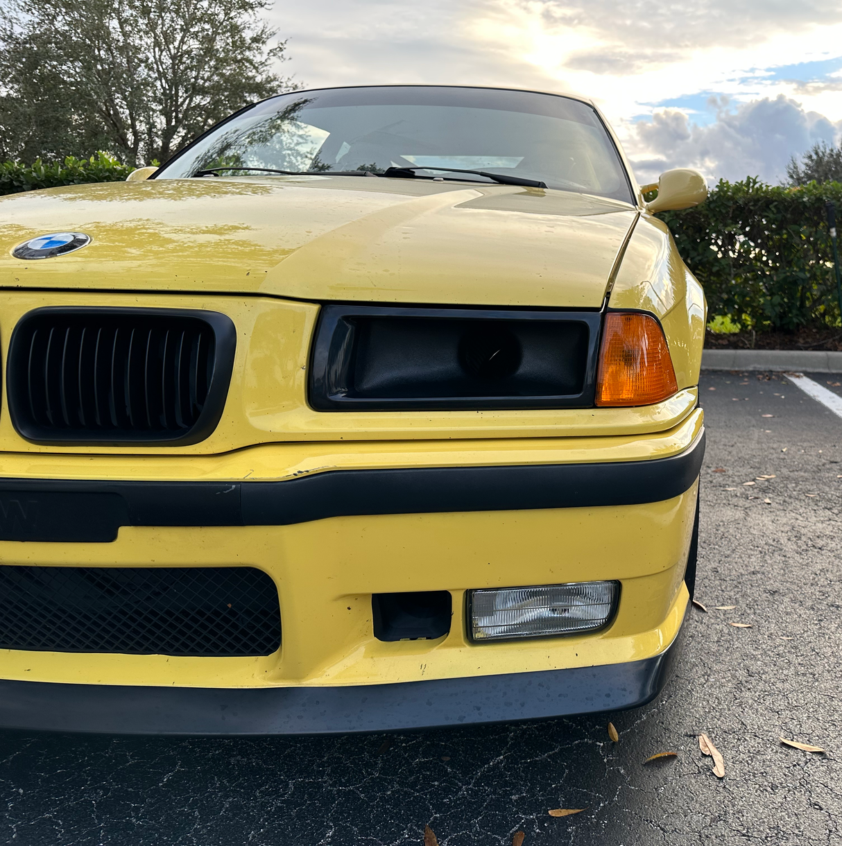 E36 Headlight Duct