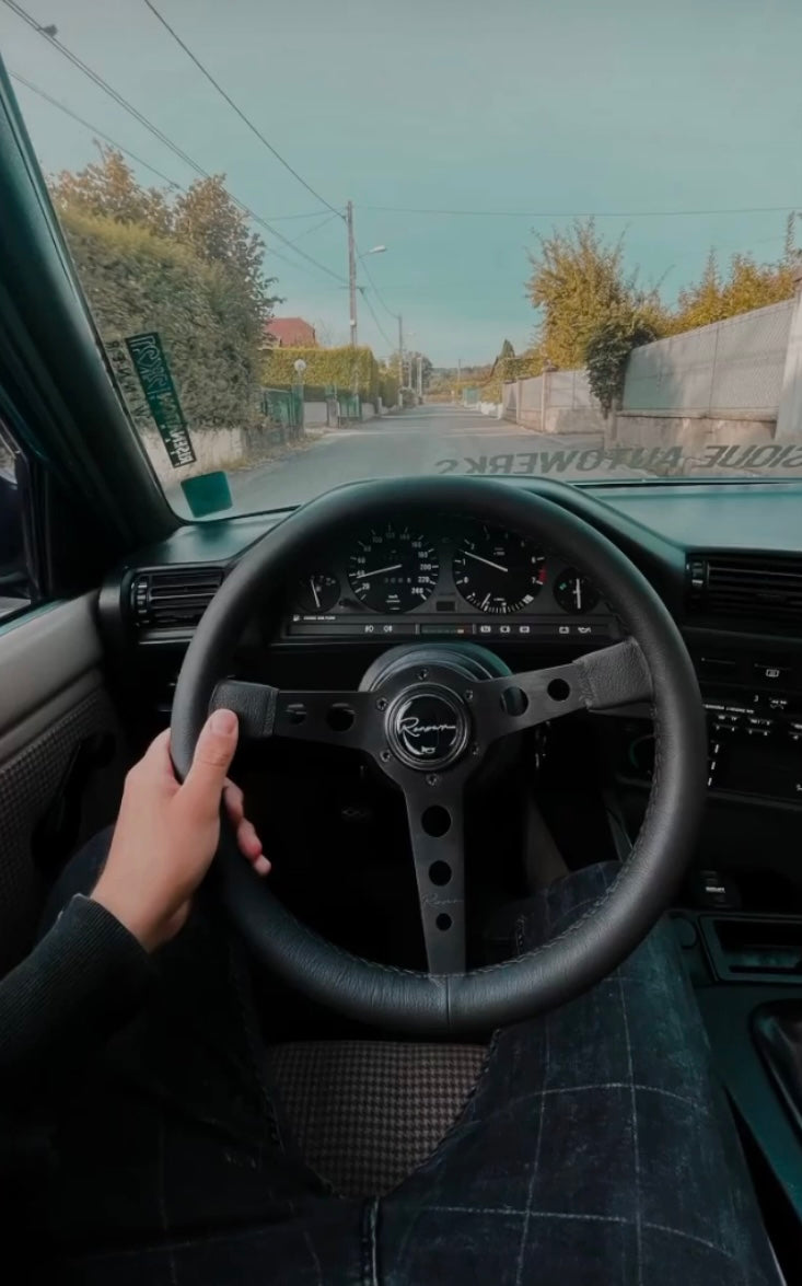 Renown Monaco Dark Steering Wheel